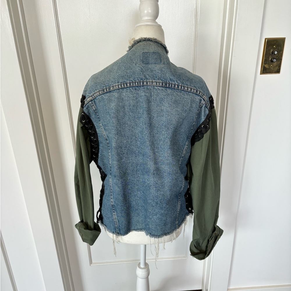 Riley Vintage Levi’s Denim And Army Jacket Sz M #0395 - Picture 3 of 6